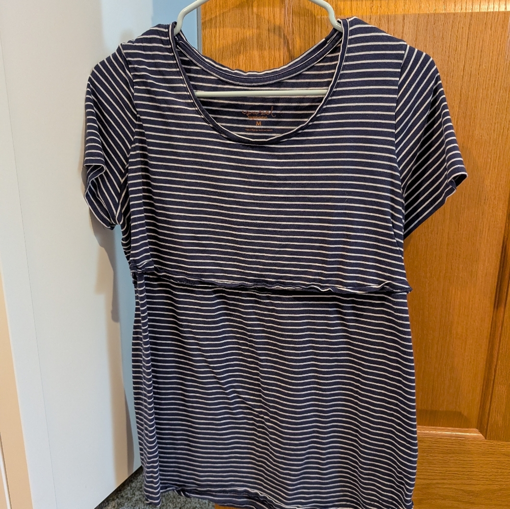Breastfeeding top